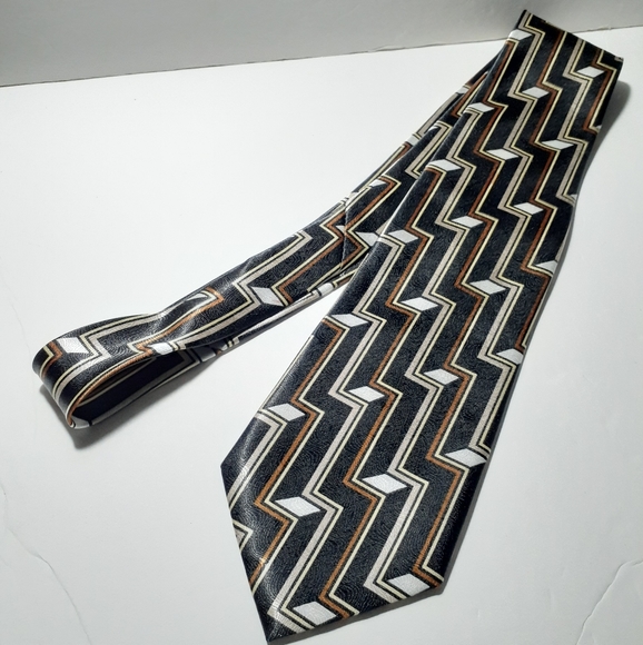 Vintage Christian Armand Made In Korea Necktie - Picture 4 of 5